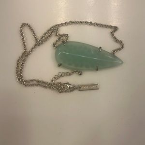 Kendra Scott necklace